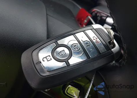 2023 Lincoln Corsair Standard z USA, uszkodzony, nr VIN 5LMCJ1DAXPUL08534